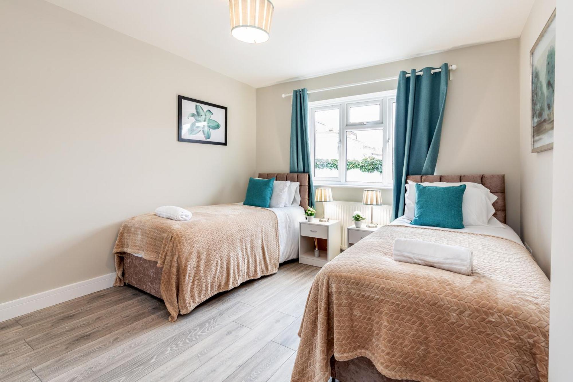 Dartford, Kent - Modern 2Bd 2Bath En-Suite Bungalow M25 Bluewater Экстерьер фото