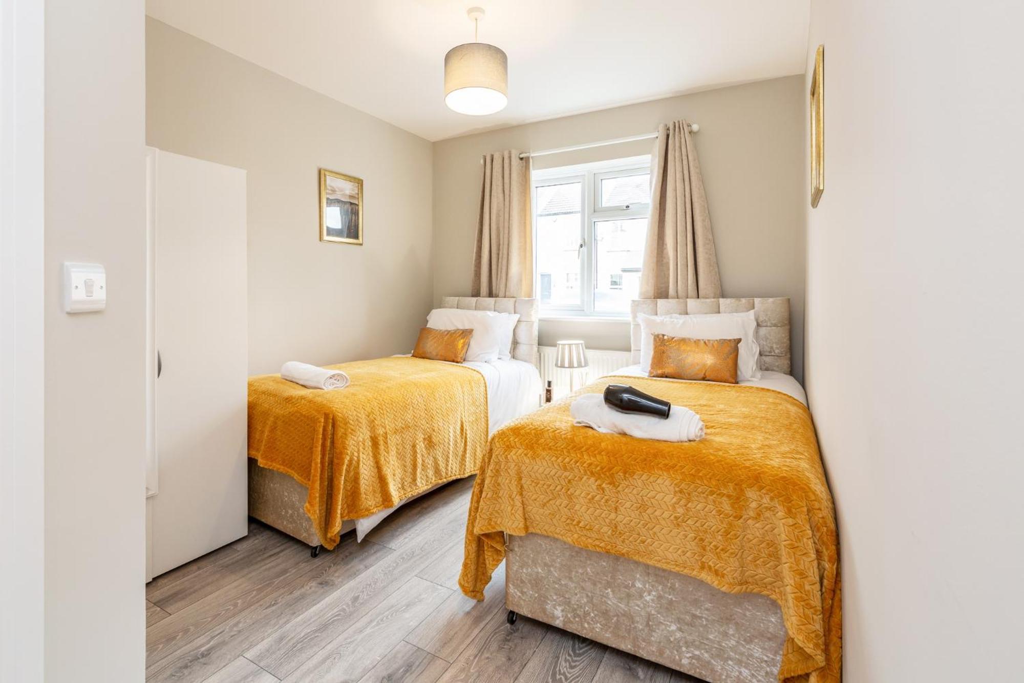 Dartford, Kent - Modern 2Bd 2Bath En-Suite Bungalow M25 Bluewater Экстерьер фото